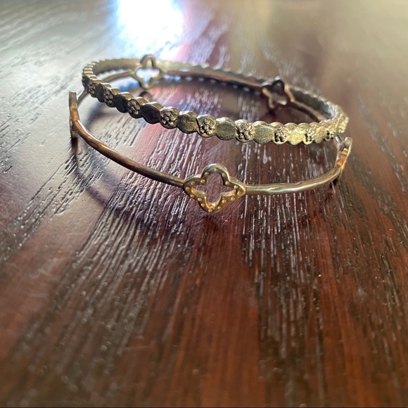 Beautiful Double Bangle Two Piece Set - Picture 6 of 8